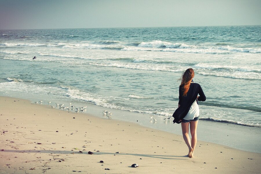 passeggiate-beach-woman-1149088_1920.jpeg passeggiate-beach-woman-1149088_1920.jpeg