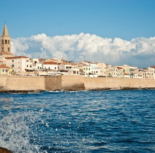 alghero-adobestock_24545133.jpeg alghero-adobestock_24545133.jpeg