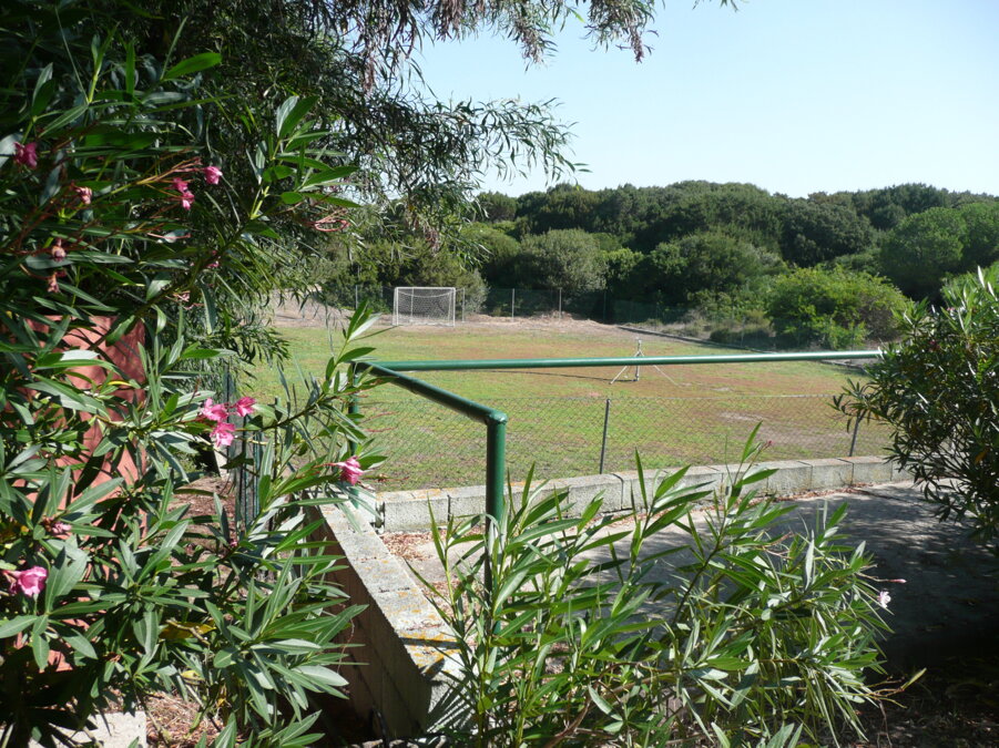 campo da calcetto.jpeg campo da calcetto.jpeg